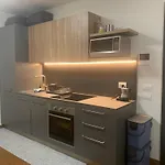 210 מלון דירות 3*